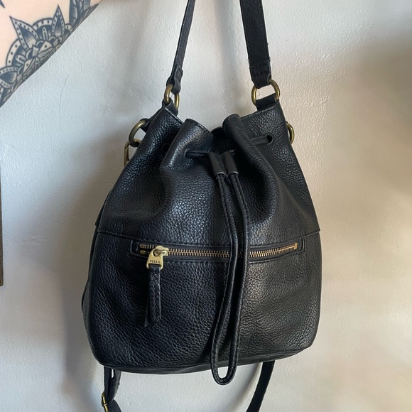 FOSSIL VICKERY DRAWSTRING SHOULDER CROSSBODY BUCKET BAG ~ Black Leather - Picture 8 of 9